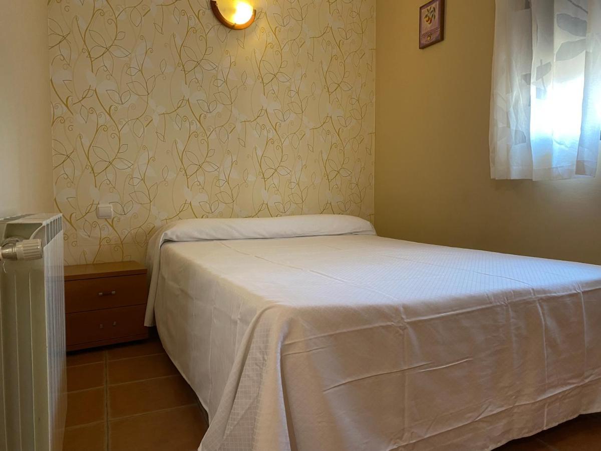 Apartamentos Rurales "La Fuentecilla" Banos De Montemayor Esterno foto